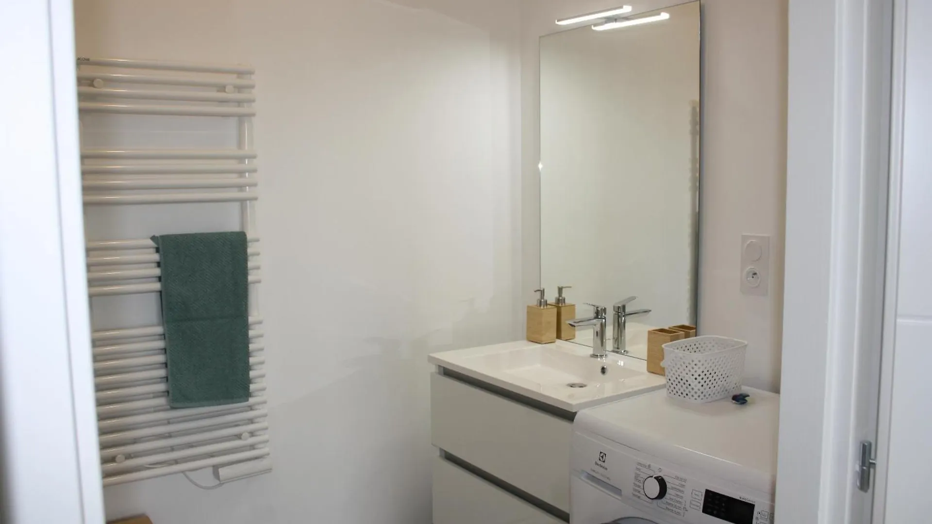 סנט-קולומב Bella Vista - Appartement 1 Chambre דירה